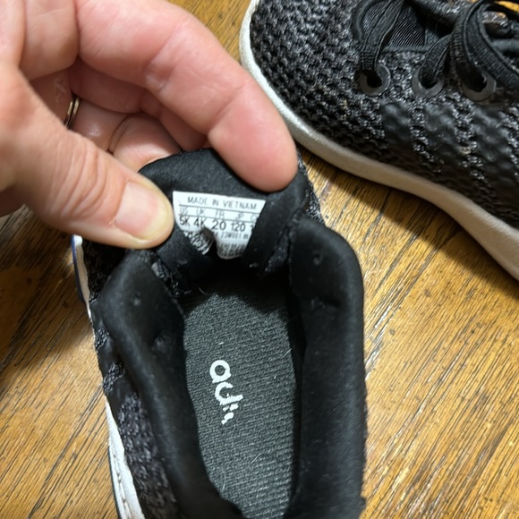 Lot of boys sneakers, Adidas and Puma infant size 5 - Picture 7 of 15